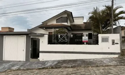 Casa com 2 quartos à venda na Rua Bertolino Soares de Araújo, 128, Coloninha, Araranguá