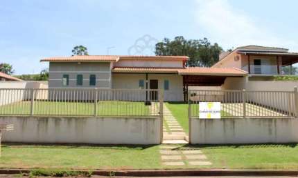 Casa para Venda em São Pedro, Botânico Mil, 3 dormitórios, 1 suíte, 2 banheiros, 2 vagas