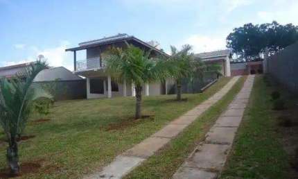 Casa para Venda em São Pedro, Jd. Botânico 1000, 4 dormitórios, 1 suíte, 1 banheiro, 2 vagas
