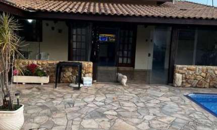 Casa para Venda em São Pedro, JARDIM ITALIA, 3 dormitórios, 1 suíte, 2 banheiros, 3 vagas