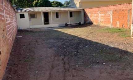 Casa para Venda em São Pedro, Bela São Pedro, 1 dormitório, 1 banheiro, 3 vagas