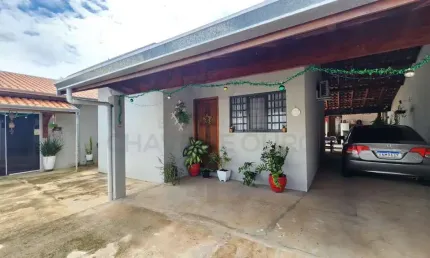 Casa para Venda em São Pedro, Colinas de São Pedro, 3 dormitórios, 2 banheiros, 4 vagas