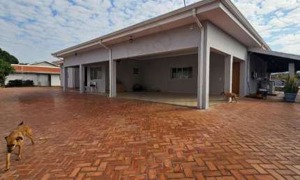 Casa para Locação em São Pedro, Nova São Pedro, 3 dormitórios, 3 suítes, 3 banheiros, 3 vagas
