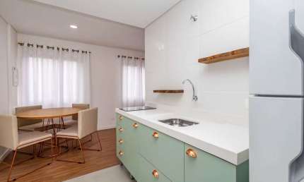 Apartamento com 01 dormitório para alugar, 32 m² por R$ 2.250/mês - Rebouças - Curitiba/PR