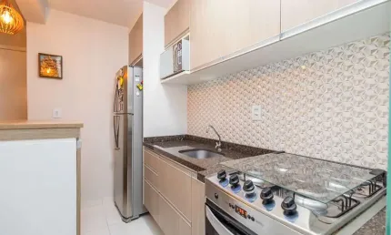 Apartamento com 02 dormitórios para alugar, 50 m² por R$ 2.525/mês - Bairro Alto - Curitiba/PR