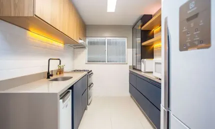 Apartamento com 3 dormitórios para alugar, 119 m² por R$ 3.995/mês - Bigorrilho - Curitiba/PR