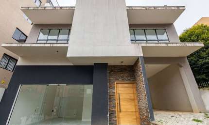 Sobrado para alugar, 286 m² por R$ 12.600,48/mês - Água Verde - Curitiba/PR