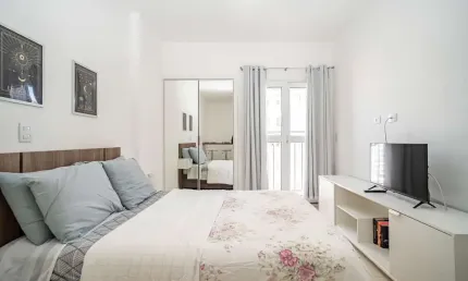 Studio mobiliado no centro de curitiba | investimento com alta rentabilidade | living smart | r$260.000,00