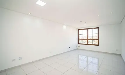 Sala à venda, 31 m² por R$ 230.000,00 - Cristo Rei - Curitiba/PR