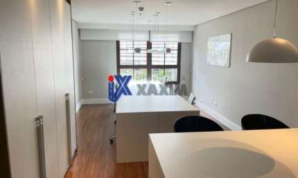 Sala comercial com 1 sala para alugar na Rua Zeila Moura dos Santos, 101, Cristo Rei, Curitiba por R$ 2.460