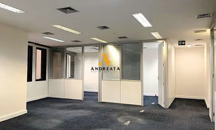Sala comercial para alugar na Avenida Rio Branco, 138, Centro, Rio de Janeiro por R$ 33.600