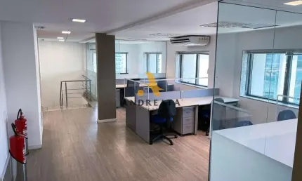 Sala comercial para alugar na Avenida das Américas, 7935, Barra da Tijuca, Rio de Janeiro por R$ 29.900