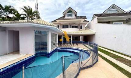 Casa em condomínio fechado com 5 quartos para alugar na Rua Ivaldo de Azambuja, 535, Barra da Tijuca, Rio de Janeiro por R$ 22.000