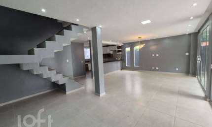 Casa em condomínio fechado com 4 quartos à venda na das Tachas, 329, Guaratiba, Rio de Janeiro por R$ 950.000