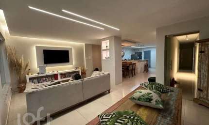 Casa com 4 quartos à venda na Acapurana, 509, Gardênia Azul, Rio de Janeiro por R$ 998.000