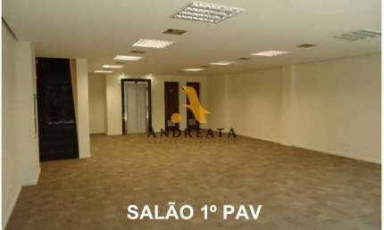 Prédio para alugar na Rua Capitão Salomão, 40, Humaitá, Rio de Janeiro por R$ 45.000