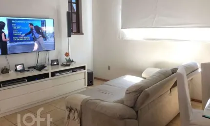 Casa com 5 quartos à venda na Guachos, 288, Jardim Sulacap, Rio de Janeiro por R$ 950.000