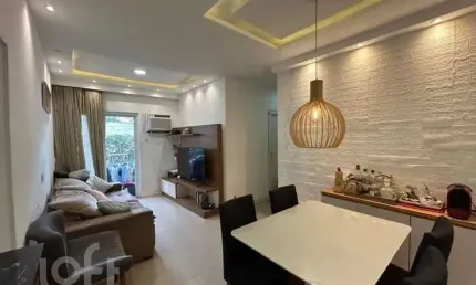 Apartamento com 3 quartos à venda na Estrada dos Bandeirantes, 7700, Jacarepaguá, Rio de Janeiro por R$ 480.000