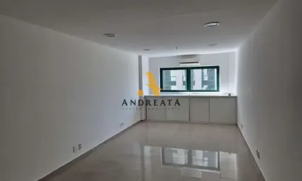 Sala comercial com 1 sala para alugar na Avenida João Cabral de Mello Neto, 850, Barra da Tijuca, Rio de Janeiro por R$ 1.500