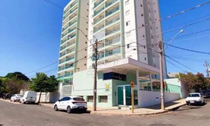 Apartamento com 2 quartos para alugar na Vila Santa Tereza, Bauru 