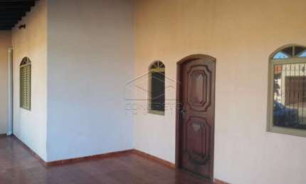 Casa com 3 quartos para alugar no Núcleo Habitacional Mary Dota, Bauru 