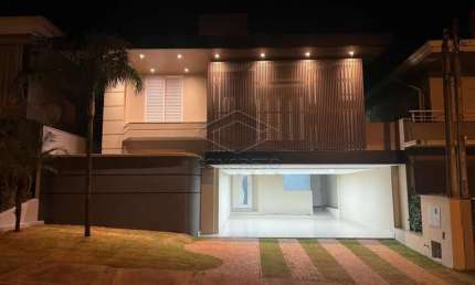 VILLAGGIO II - SOBRADO EM CONDOMÍNIO FECHADO COM 4 SUÍTES E PISCINA
