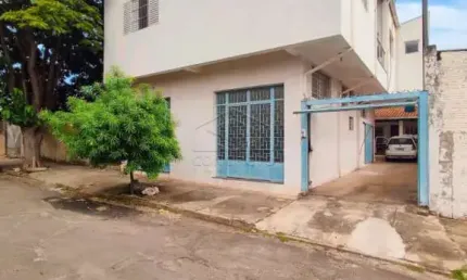 CASA COM 03 DORMITÓRIOS, COM SALÃO + EDÍCULA NO ALTO PARAÍSO