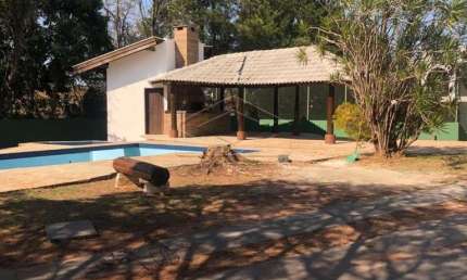 Casa em condomínio fechado com 4 quartos para alugar no Jardim Shangri-Lá, Bauru 