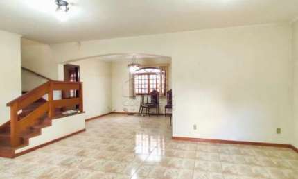 Casa com 4 quartos para alugar no Parque Jardim Europa, Bauru 