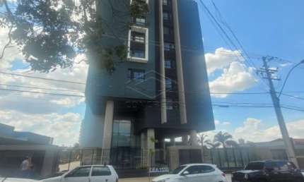 Apartamento com 3 quartos para alugar no Centro, Botucatu 