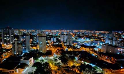 COBERTURA COM 3 SUÍTES E 3 VAGAS DE GARAGEM PARA LOCAÇÃO NA CIDADE UNIVERSITÁRIA - BAURU/SP