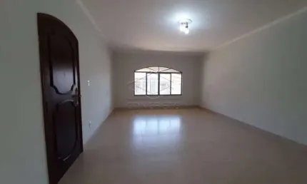 Casa com 3 quartos para alugar no Jardim Santa Terezinha, Jaú 