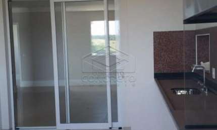 Apartamento com 4 quartos para alugar na Vila Aviação, Bauru 