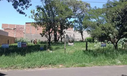 Casa à venda no Jardim Santa Mônica, Botucatu 