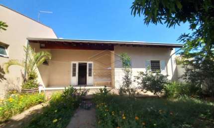 Casa com 1 quarto à venda no Jardim Marcia, Agudos 