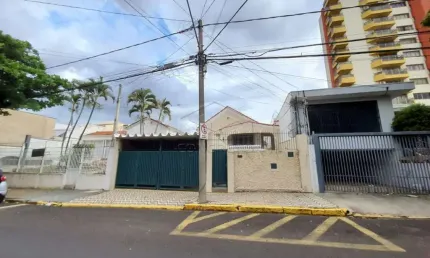 Casa com 3 quartos à venda na Vila Santo Antônio, Bauru 