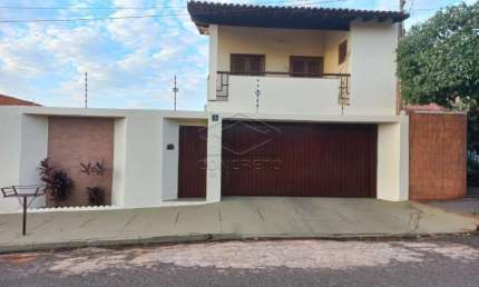 Casa com 4 quartos à venda na Vila Pacífico, Bauru 