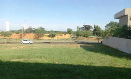 Terreno à venda no Alphaville, Bauru 