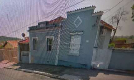Casa com 3 quartos à venda no Centro, Agudos 