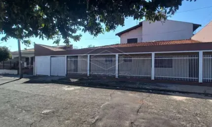 Casa com 3 quartos à venda no Parque Vista Alegre, Bauru 