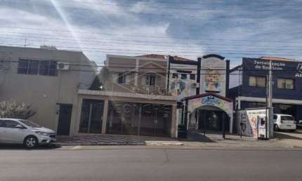 Casa com 3 quartos à venda no Centro, Bauru 