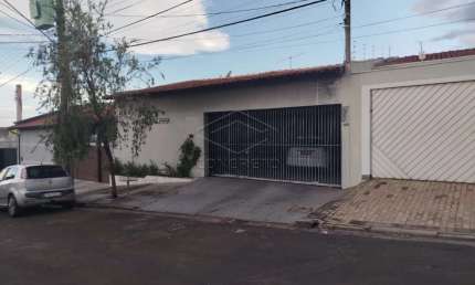 Casa com 3 quartos à venda na Vila Industrial, Bauru 