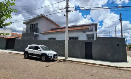 Casa com 3 quartos à venda na Vila Bela, Bauru 