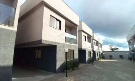 Casa com 2 quartos à venda na Vila Santa Clara, Botucatu 