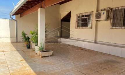 Casa com 2 quartos à venda no Jardim Araruna, Bauru 