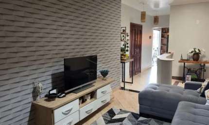 Casa com 3 quartos à venda no Jardim Shangri-lá, Botucatu 