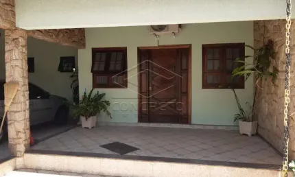 Casa com 4 quartos à venda na Vila Falcão, Bauru 
