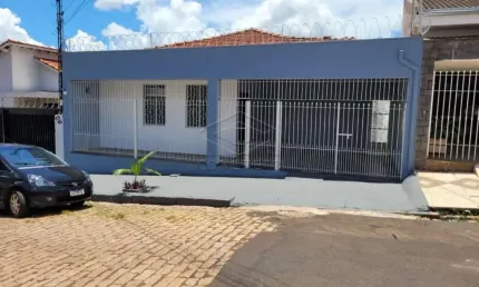 Casa com 3 quartos à venda na Vila Bonfim, Bauru 