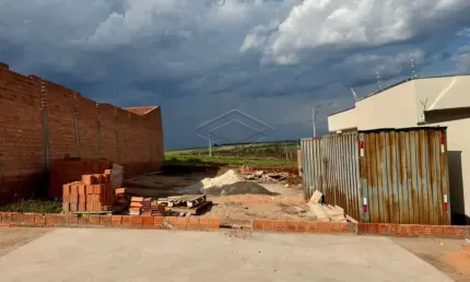 Casa à venda no Residencial Antônio Lorenzetti Filho, Lençóis Paulista 