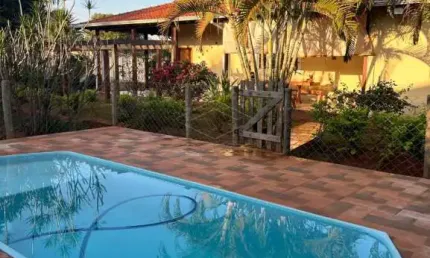 Casa com 2 quartos à venda no Vale do Igapó, Bauru 